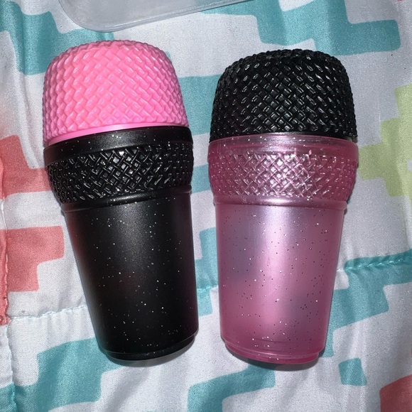 blackpink kpop collectible figures with microphone cases - Picture 3 of 4